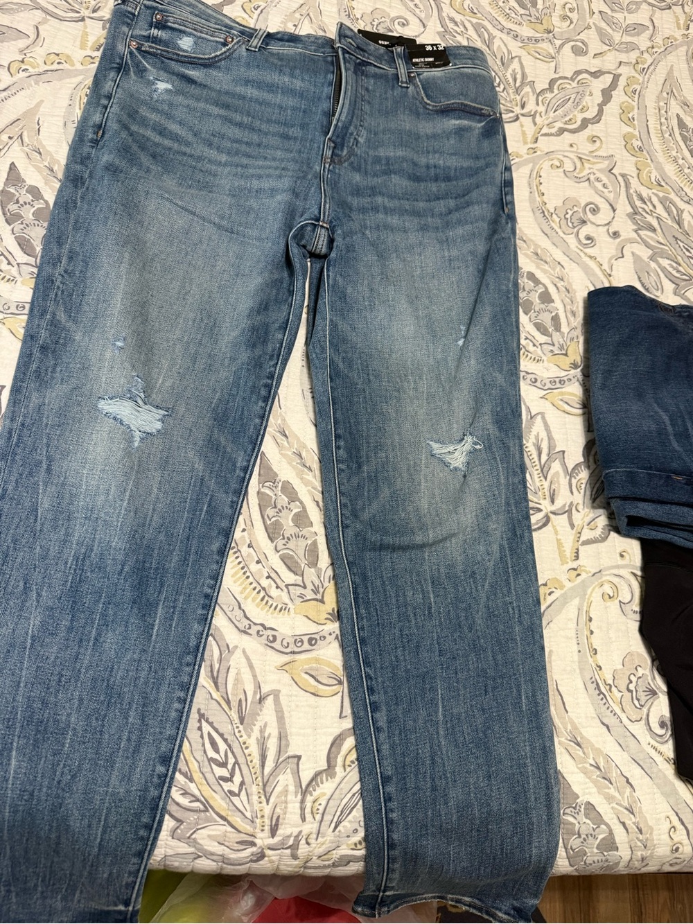 Men’s Express jeans